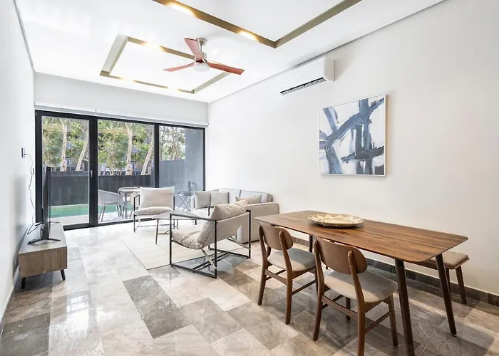 2br King Private Pool Rooftop Apartment *